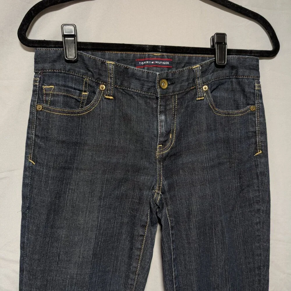 Tommy Hilfiger‎ Dark Wash Straight Leg Jeans Classic Denim Preppy Size 4 Short